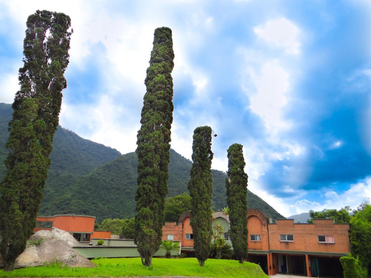 Silmar Hotel/Motel Rio Blanco  ภายนอก รูปภาพ